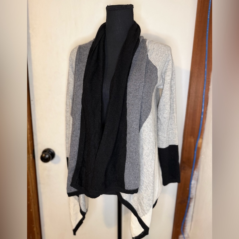Charter Club Gray and Black Cardigan